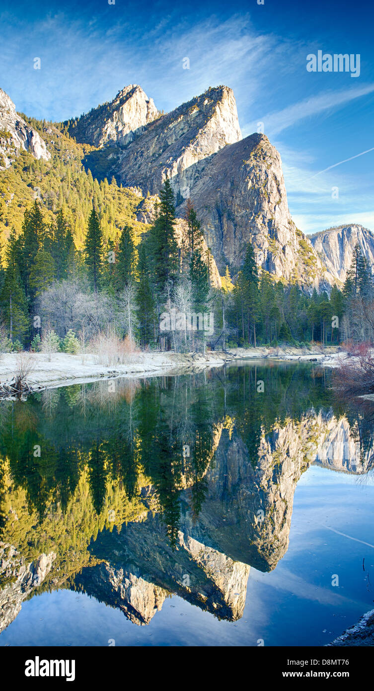 Three brothers yosemite valley yosemite hi-res stock photography and ...