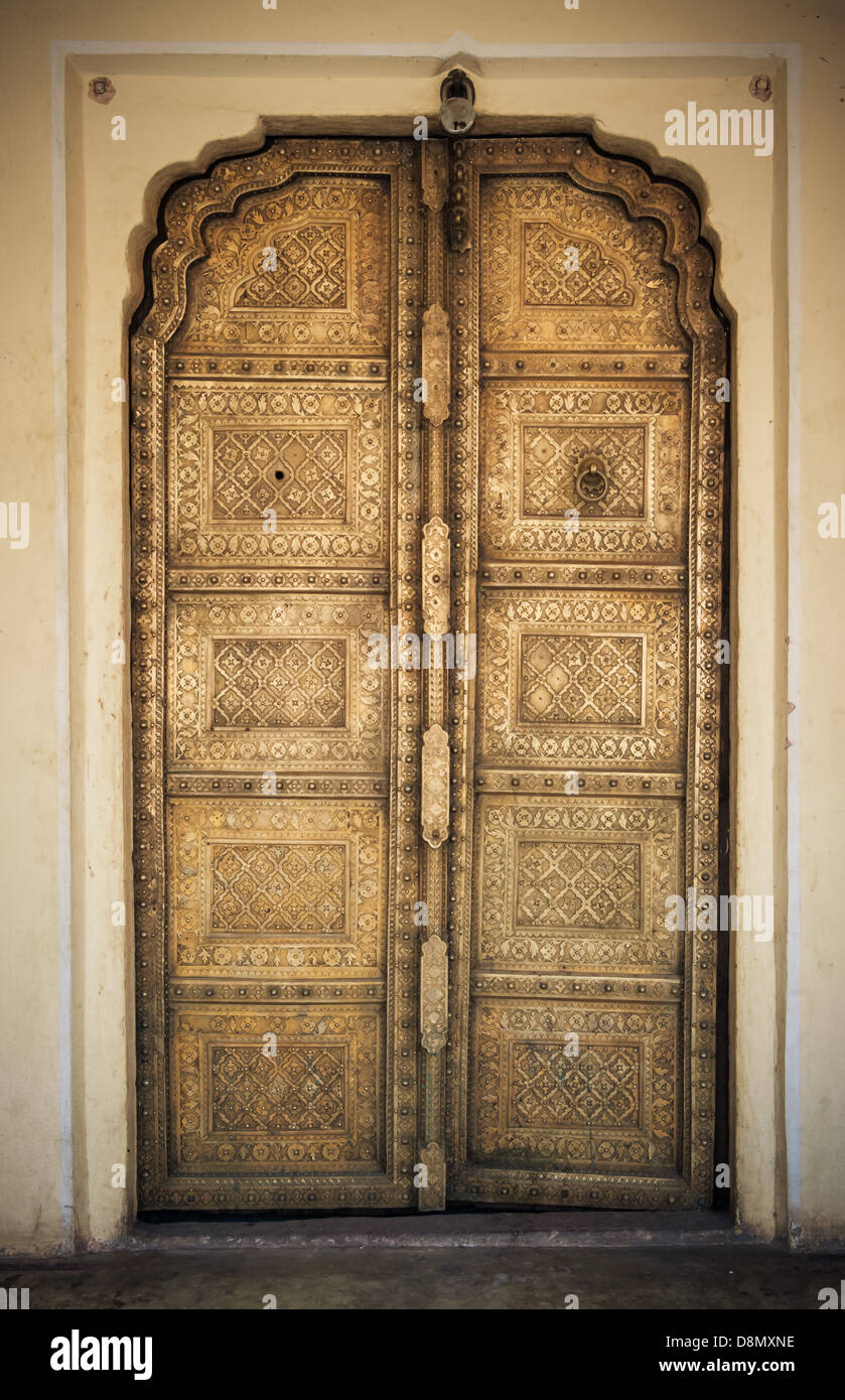Ancient indian decor hi-res stock photography and images - Alamy