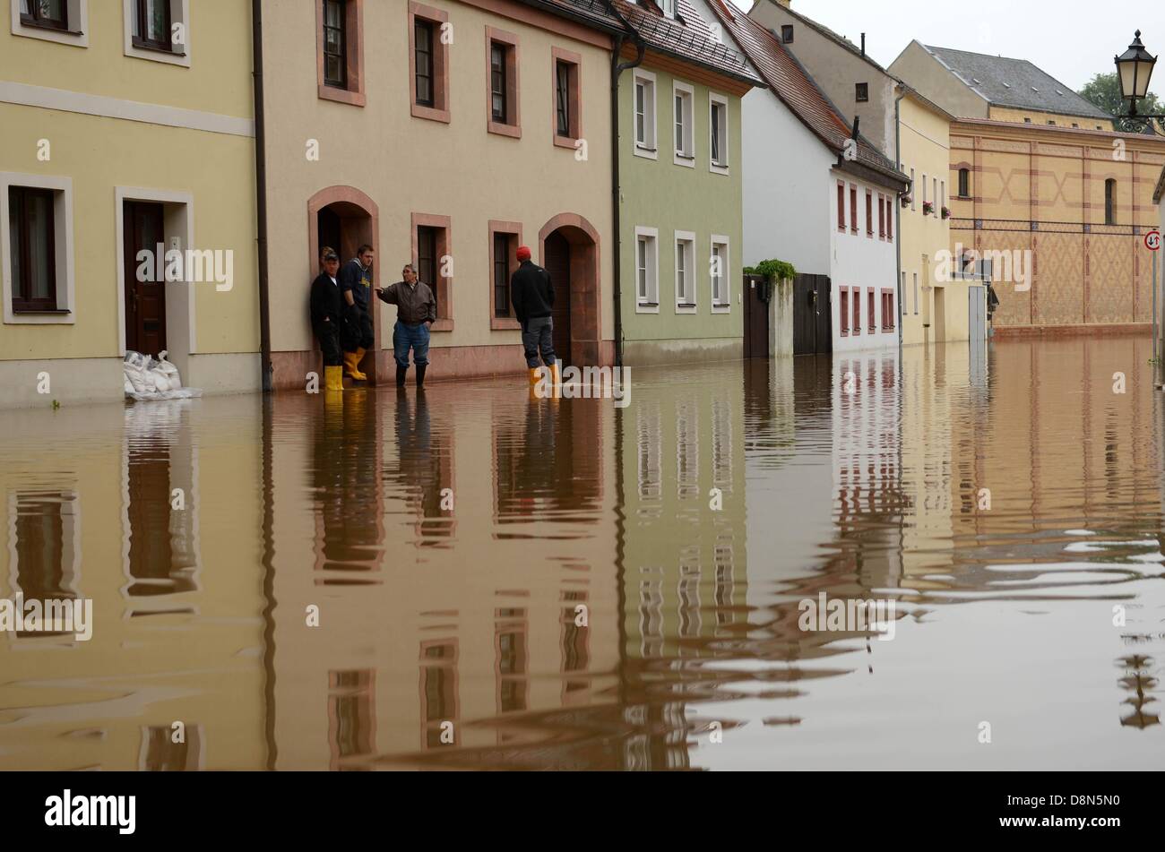 Grimma, Germany. 1st Jue 2013. Street is flooded with water in the city center in Grimma, Germany, 01 June 2013. The situation on rivers is serious after days of rainy weather. Photo: Hendrik Schmidt/dpa/Alamy Live News Stock Photo