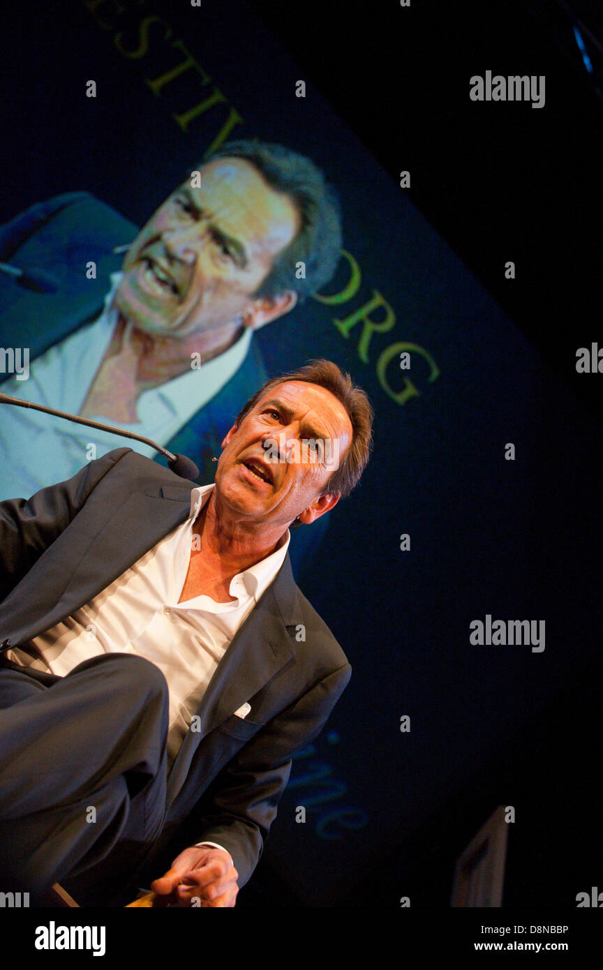 Hay-on-Wye, UK. 1st June 2013. The actor Robert Lindsay talks to Fiona Lindsay (no relation about the influences that have shaped his craft from sitcom to Broadway, from Citizen Smith to My Family to Me And My Girl, and from Alan Bleasdale’s GHB to Shakespeare’s Richard III. Photo Credit: Graham M. Lawrence/Alamy Live News. Stock Photo