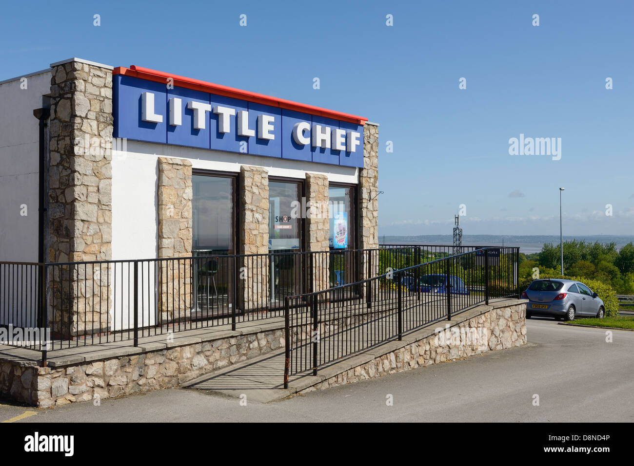 Little Chef roadside restaurant alongside the A55 at Halkyn North East Wales UK Stock Photo