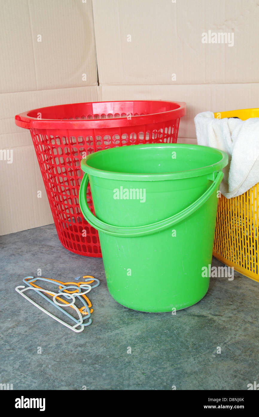laundry bucket