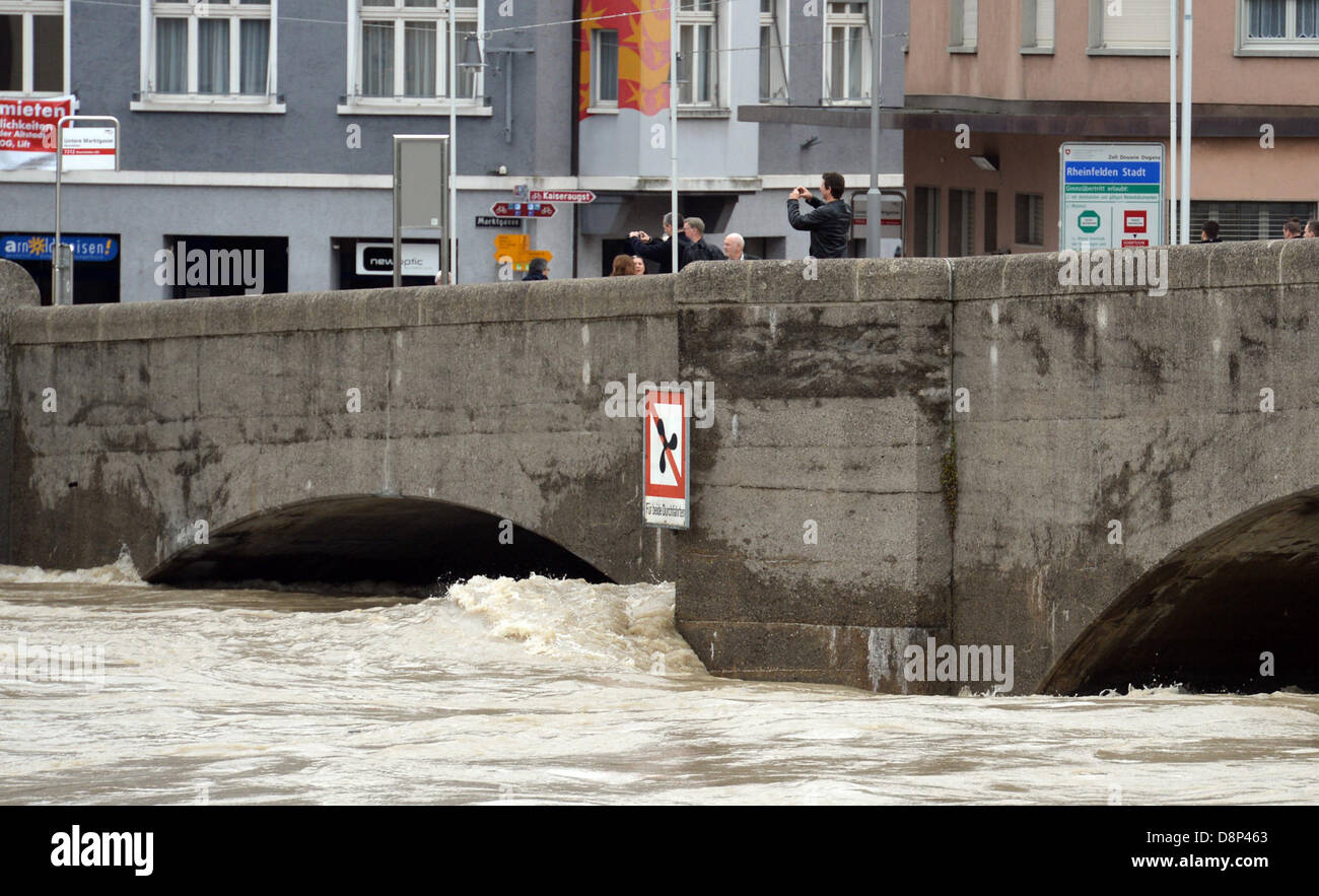 Rheinfelden, Germany. 1st June, 2013. Rhine floods at Rheinbruecke near Rheinfelden in Germany