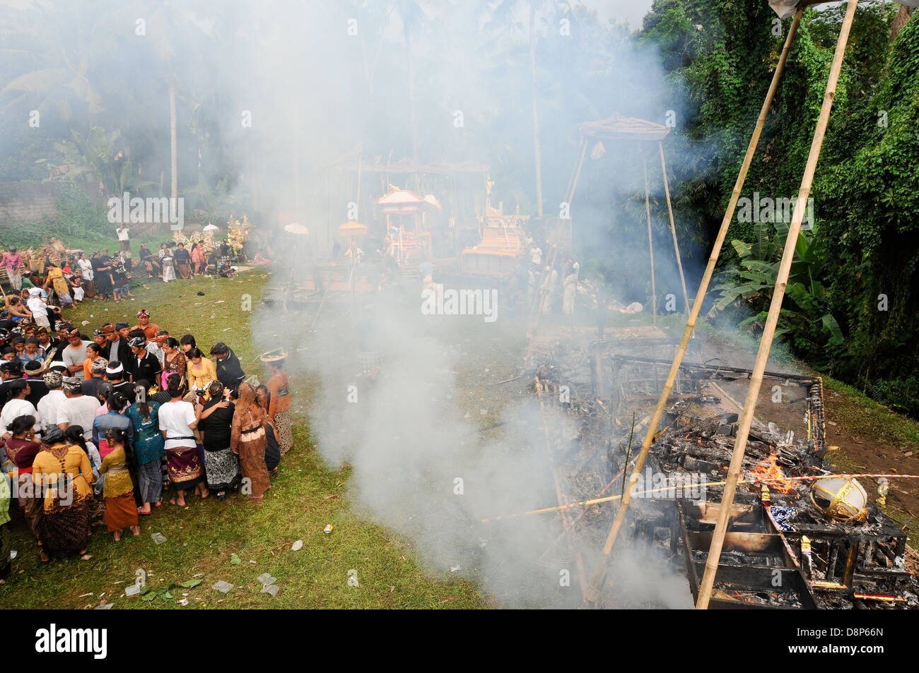 Hindu rituals on the Indonesian island of Bali Stock Photo - Alamy