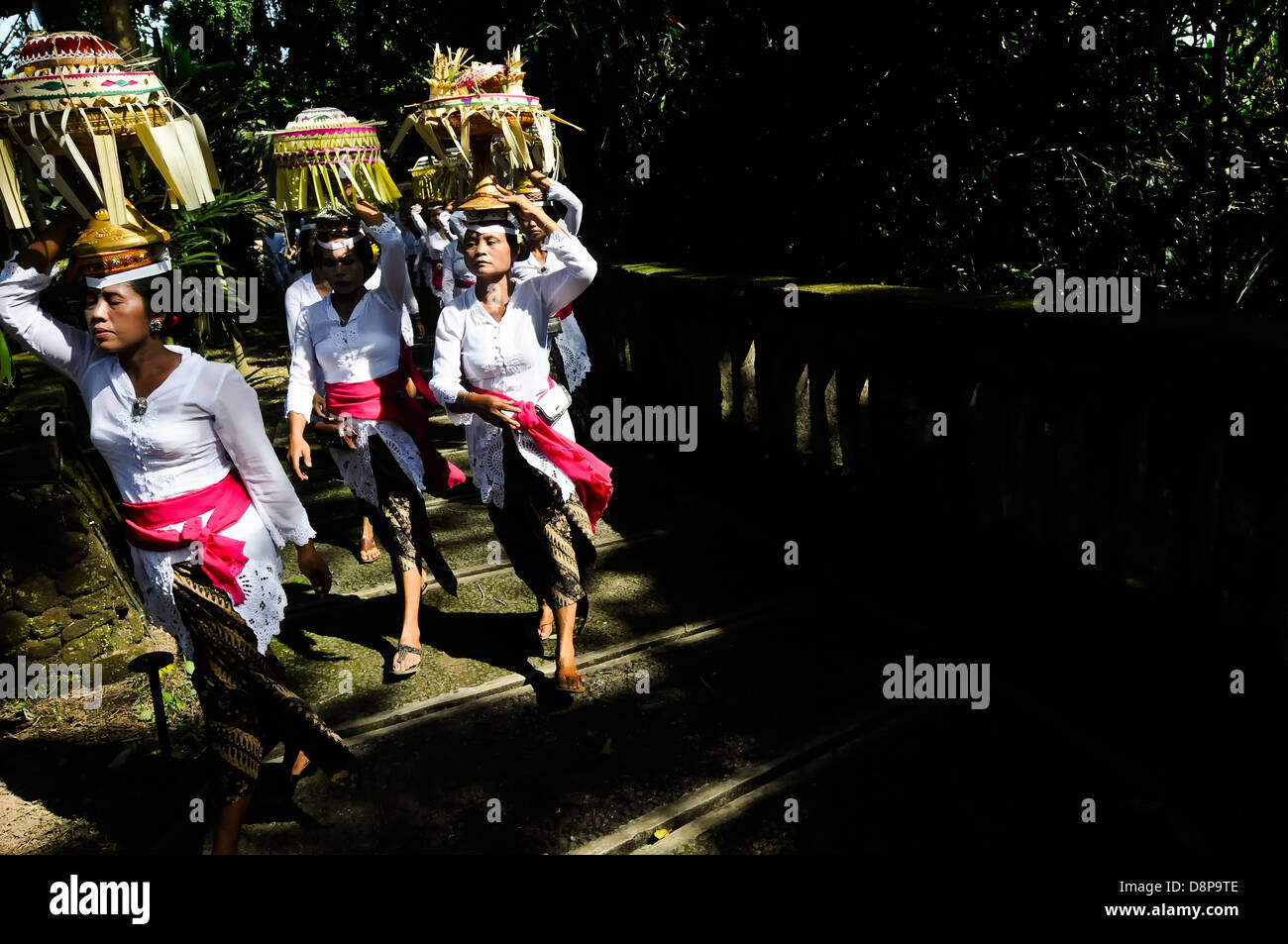 Hindu rituals on the Indonesian island of Bali Stock Photo - Alamy