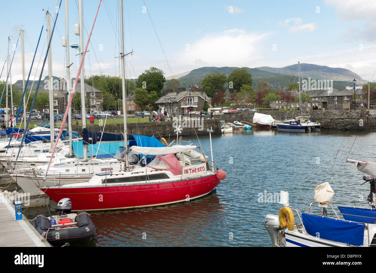 Porthmadog harbour hires stock photography and images Alamy