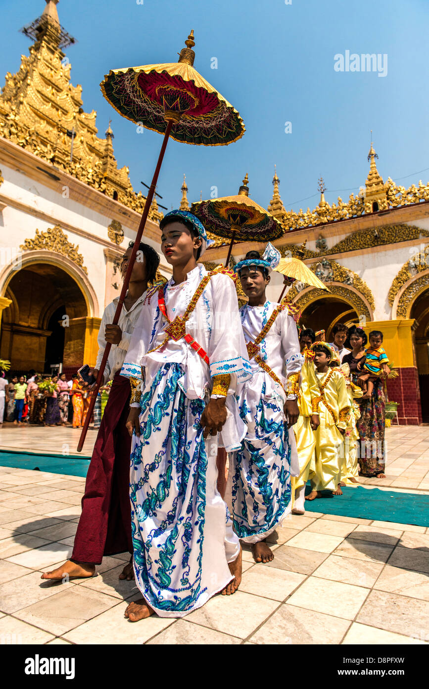 Traditional Burmese ceremony at Buddhist temple Myanmar Stock Photo