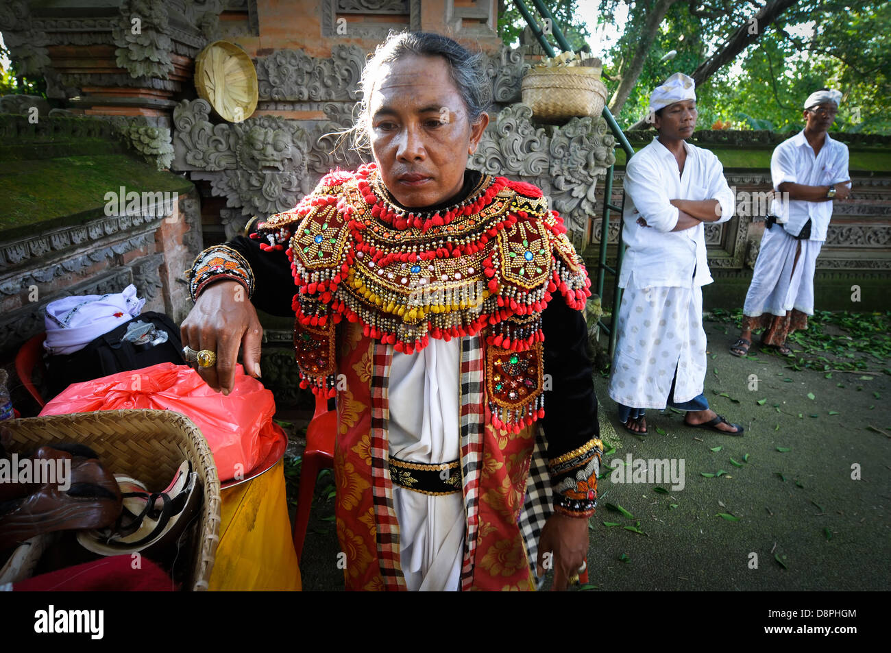 Hindu rituals on the Indonesian island of Bali Stock Photo - Alamy