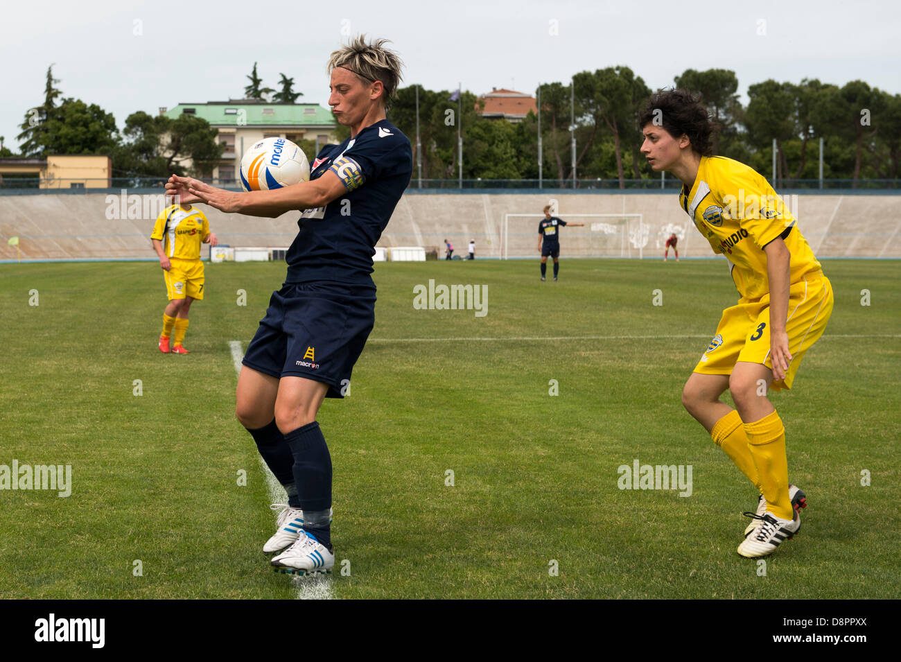 Melania Gabbiadini (Bardolino), Michela Rodella (Tavagnacco), MAY 31, 2013 - Football / Soccer : Coppa Italia Women Final match between Bardolino Verona 0-2 UPC Tavagnacco at Stadio Tullo Morgagni in Forli, Italy. (Photo by Maurizio Borsari/AFLO) Stock Photo