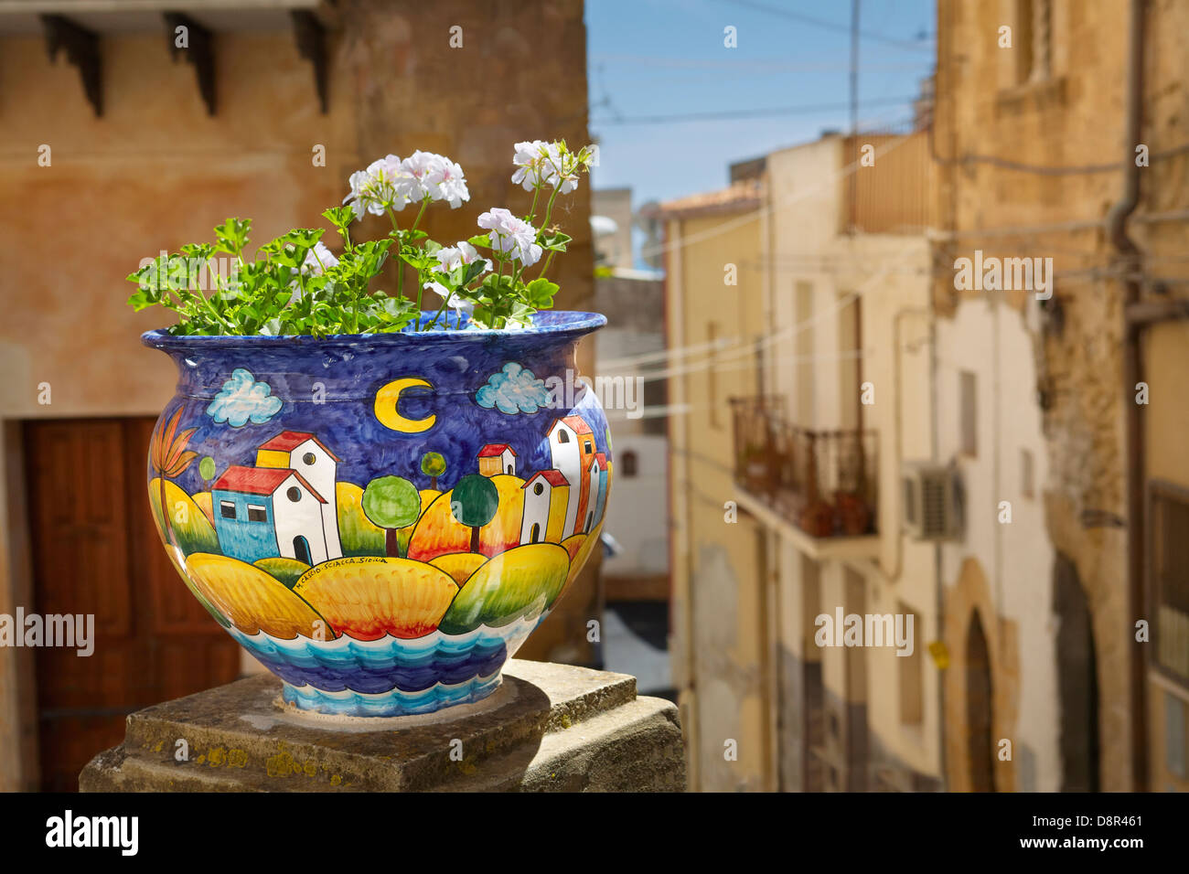 Sicilian ceramics as decoration in old town Sciacca, Sicily, Italy Stock Photo