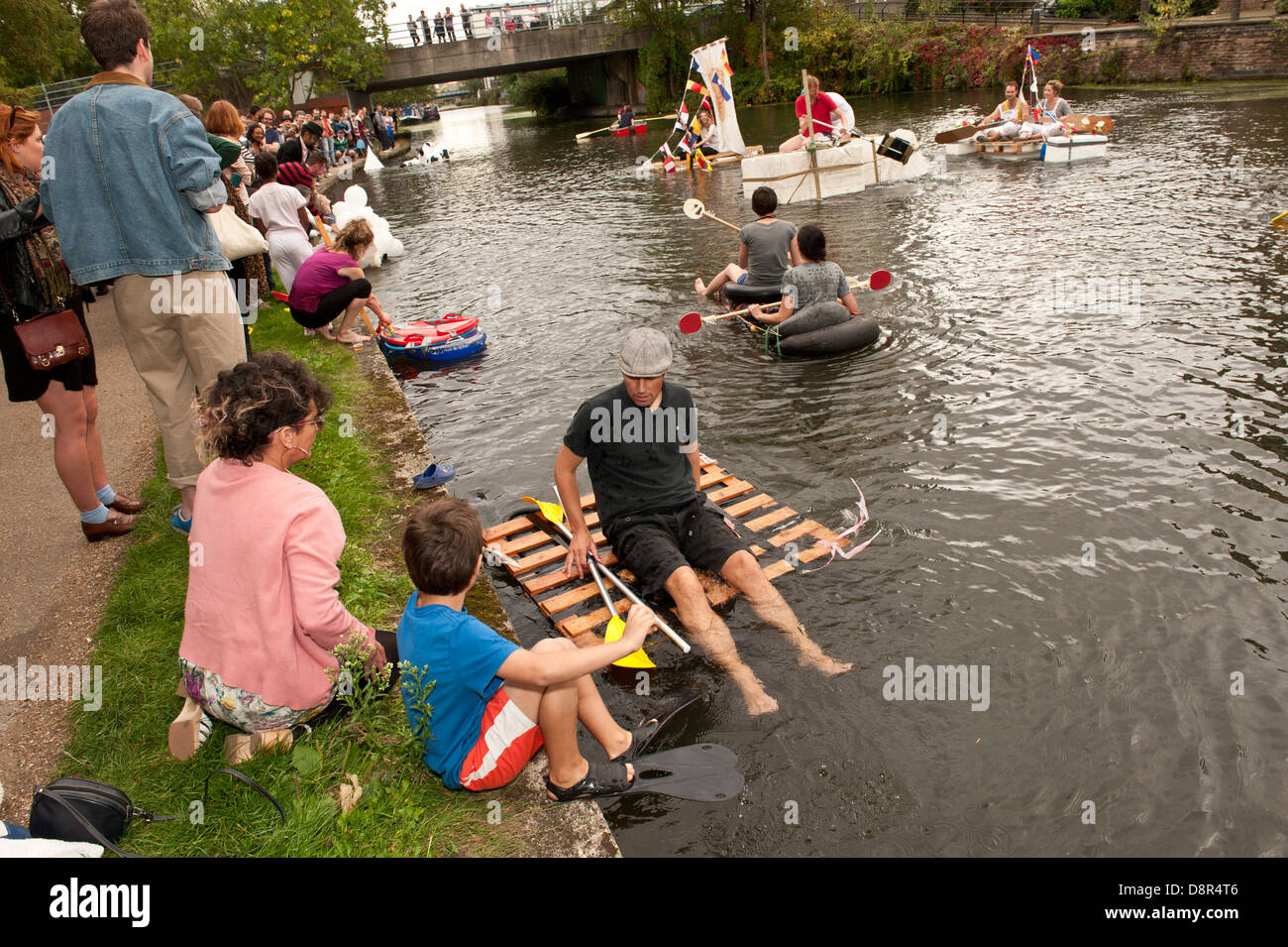 4th Annual Regents Canal Raft Race, Bow, London, Britain - 25 Sep 2011 ...