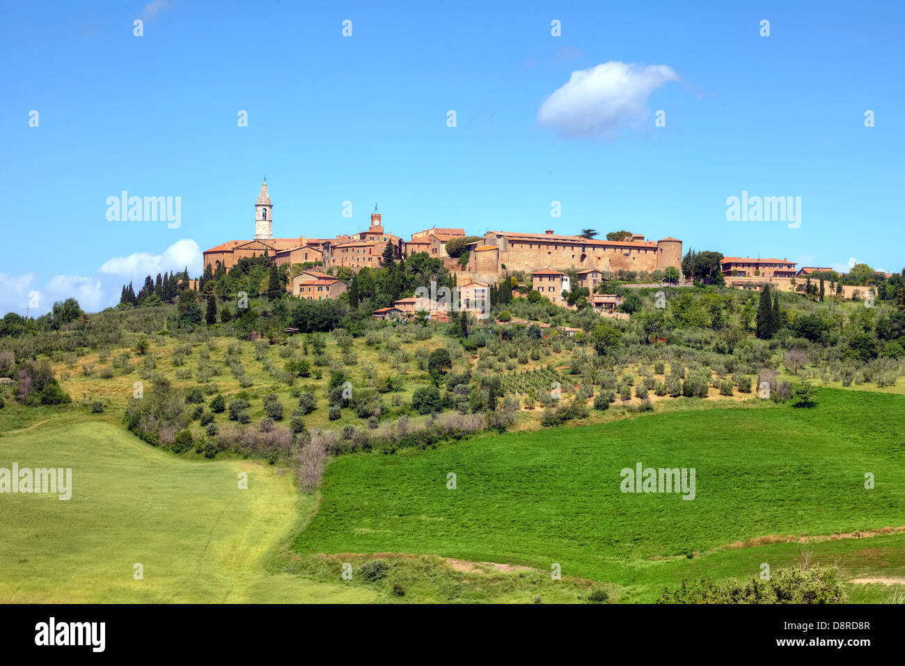 pienza-city-hi-res-stock-photography-and-images-alamy