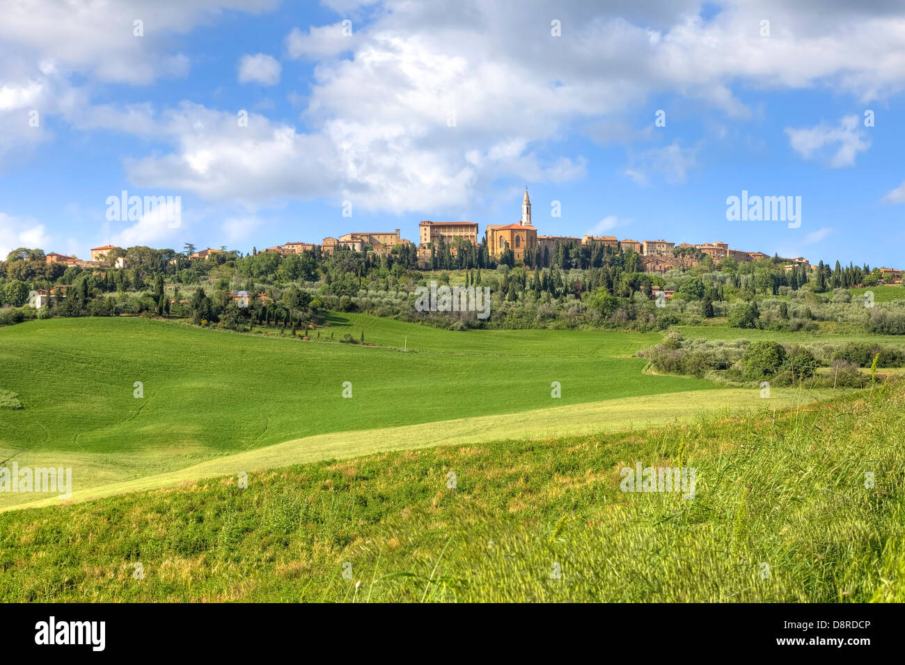 panoramic-view-of-pienza-tuscany-italy-stock-photo-alamy