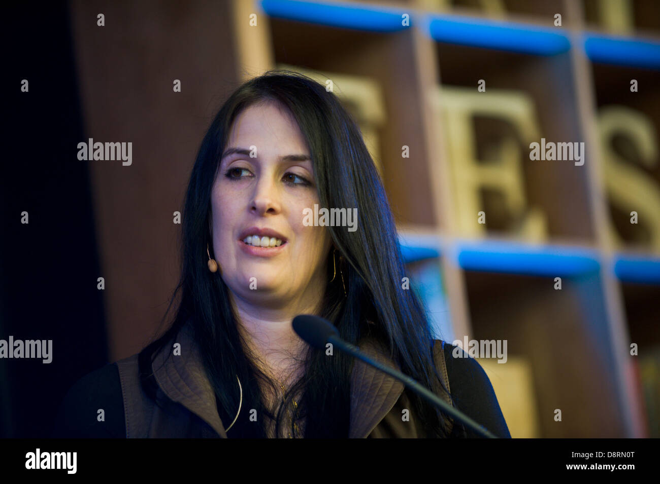 Terry Pratchett with daughter Rhianna Pratchett at home Stock Photo - Alamy