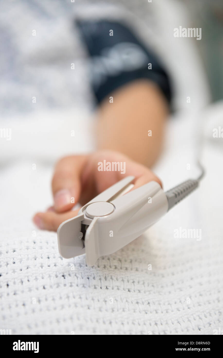 Pulse oximetry hires stock photography and images Alamy