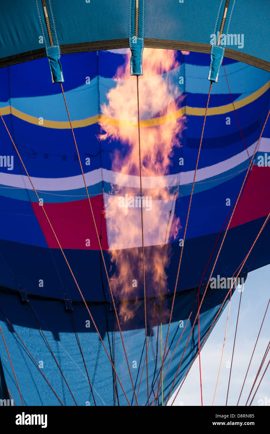 Propane fueled flames inside hot air balloon Stock Photo Alamy