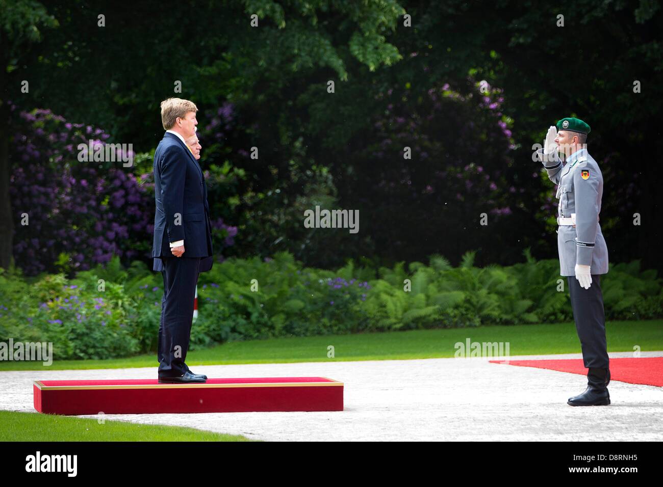 Berlin, Germany. 3rd June 2013. Dutch King Willem-Alexander visits President Gauck of Germany at Schloss Bellevue in Berlin, Germany, 3 June 2013. The King and Queen are in Germany for a two day official visit. Photo: Patrick van Katwijk/dpa/Alamy Live News Stock Photo