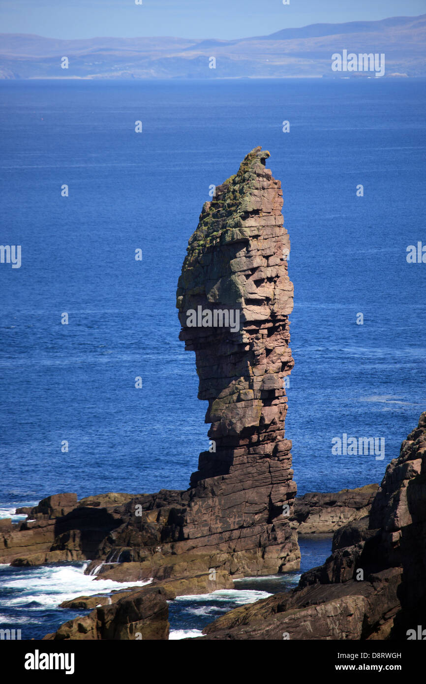 Old Man of Stoer a 60 metres (197 ft) high sea stack of Torridonian sandstone in the Highlands of Scotland Stock Photo