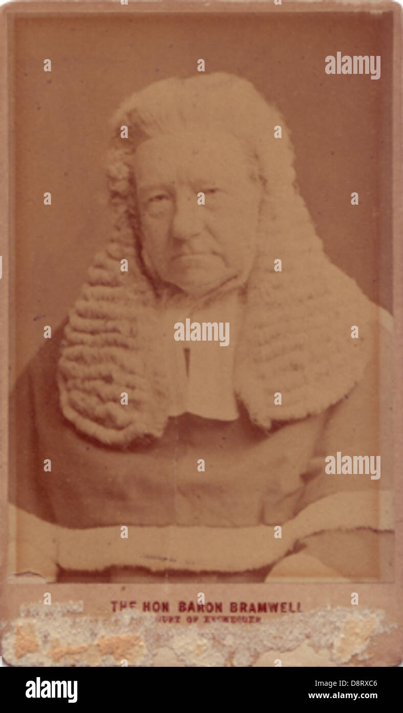 Judge wig black hi-res stock photography and images - Alamy