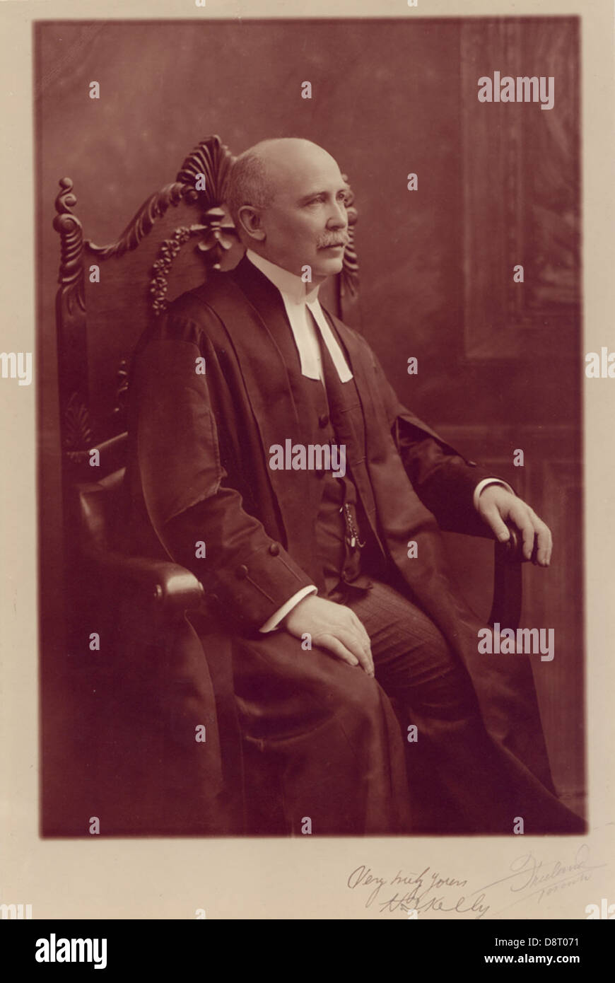 Hugh kelly hi-res stock photography and images - Alamy