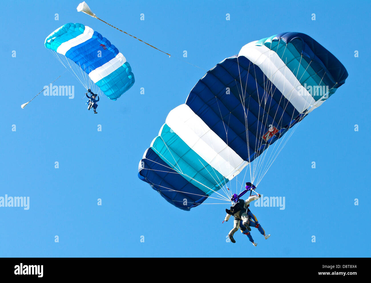 Parachute sky diving jumpers Stock Photo