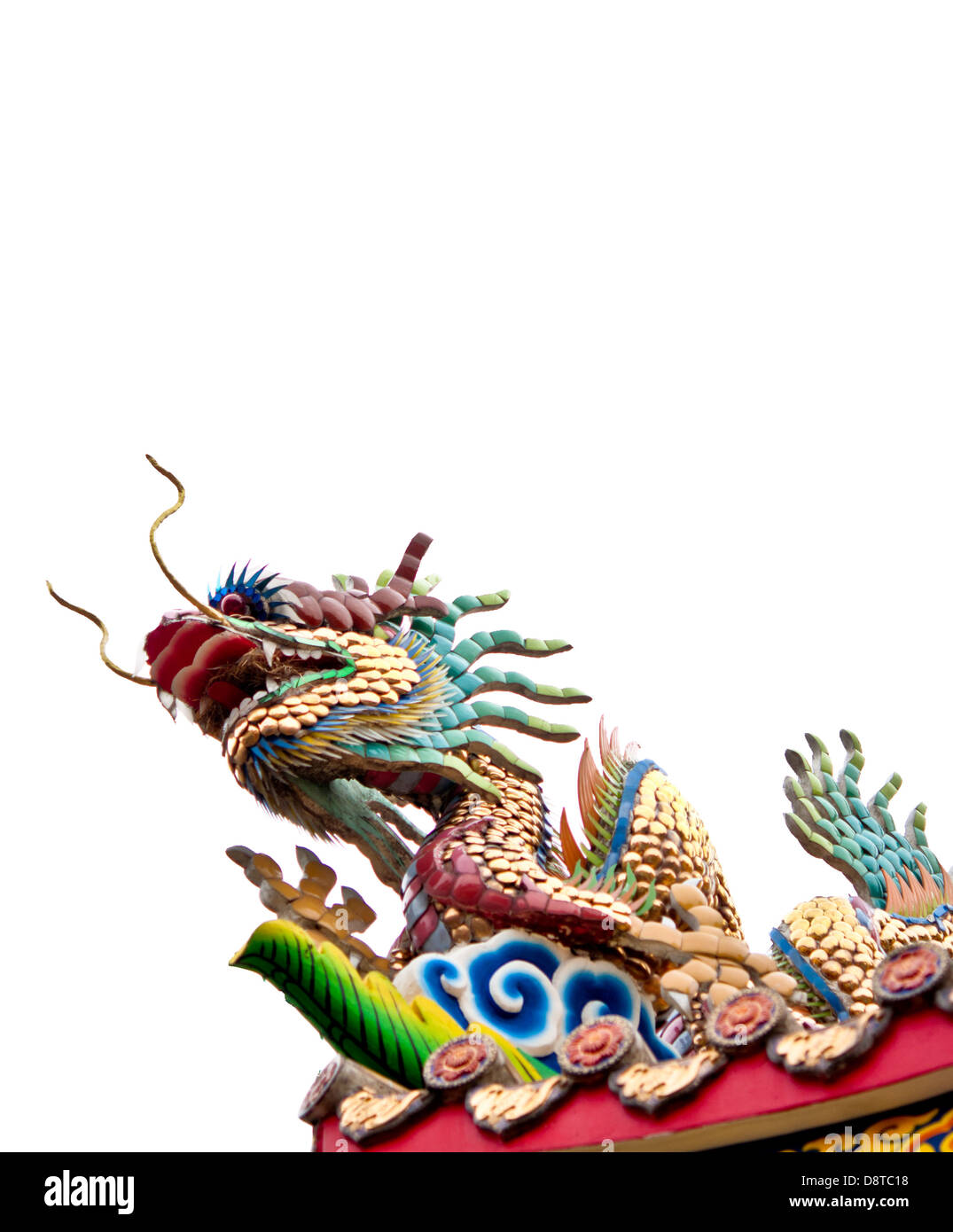 Dragon on gate of chinese temple hi-res stock photography and images ...