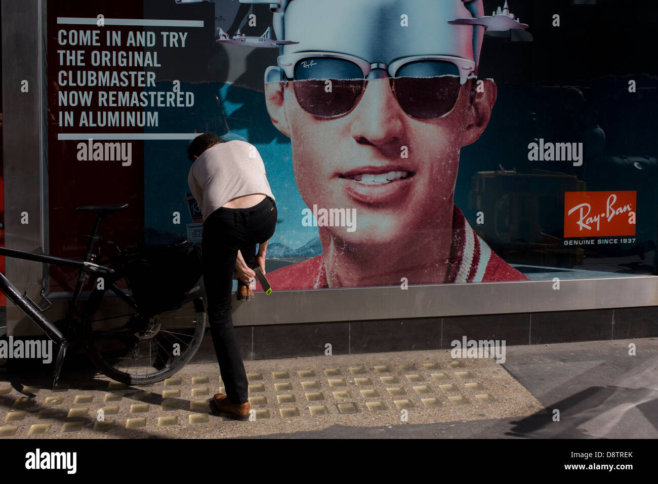 Ray ban poster hi-res stock photography and images - Alamy