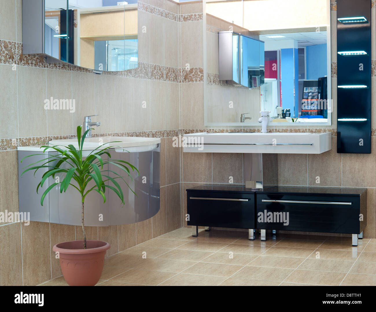 bathroom equipment store Stock Photo - Alamy