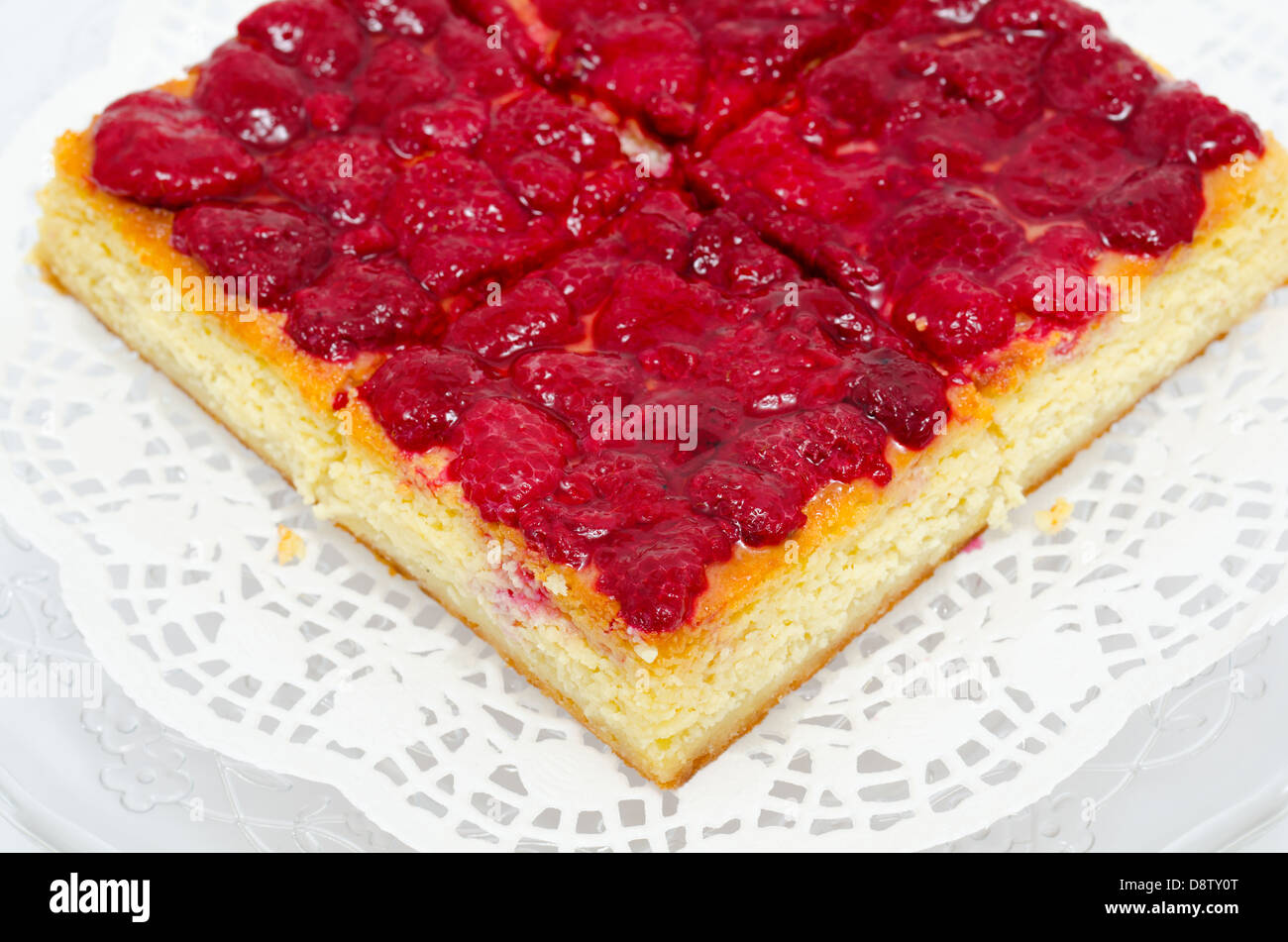 Rectangular cake hi-res stock photography and images - Alamy