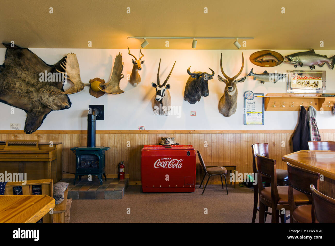 Family owned Eureka Lodge, roadhouse and restaurant. Big game