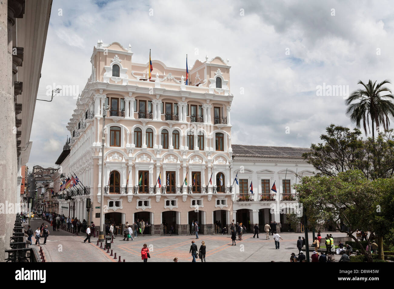 Hotel Grand Plaza, Plaza de la Independencia, Quito, Old City, Ecuador Stock Photo