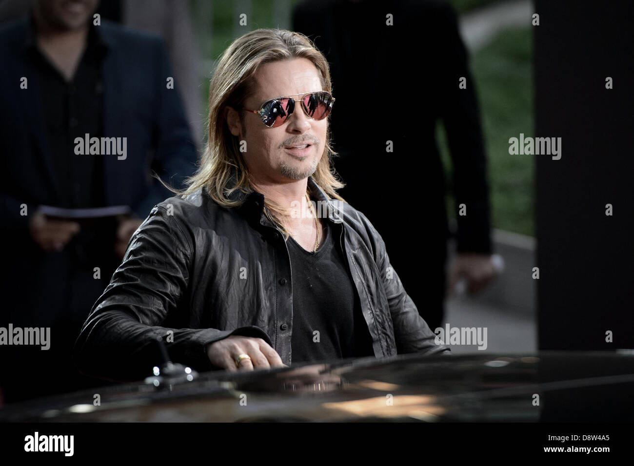 Berlin, Germany. 4th June 2013. The Hollywood actor Brad Pitt arrives at 04.06.2013 in Berlin for the premiere of the film 'World War Z' to the cinema Cinestar at Potsdamer Platz. The movie comes at 27.06.2013 in the German cinemas. Photo: picture alliance / Robert Schlesinger/dpa/Alamy Live News Stock Photo