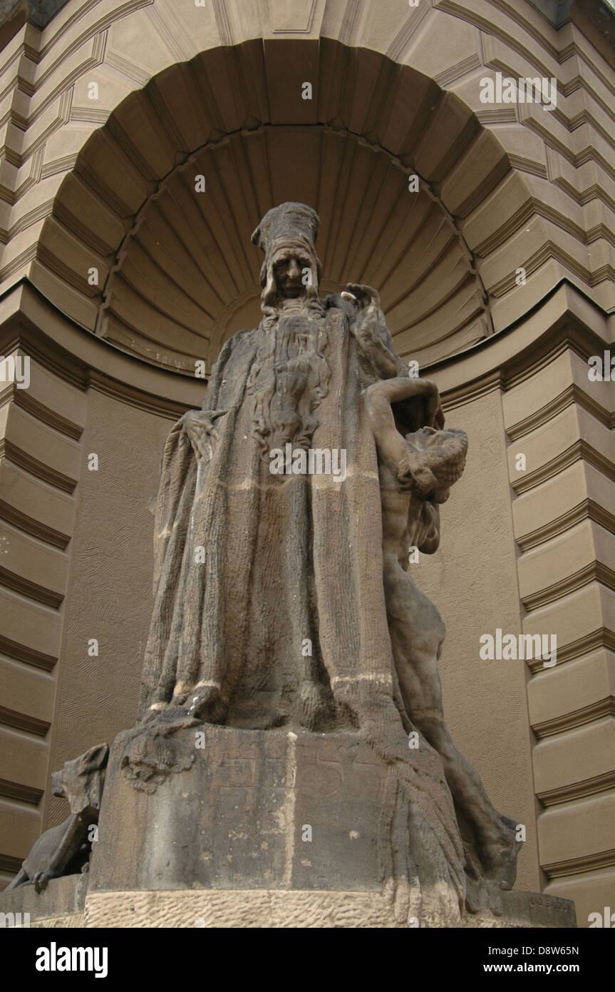 The statue of Judah Loew ben Bezalel by Ladislav Saloun, widely known to scholars of Judaism as the Maharal of Prague who was an important Talmudic scholar, Jewish mystic, and philosopher installed at New City Hall in Prague, Czech Republic. Stock Photo