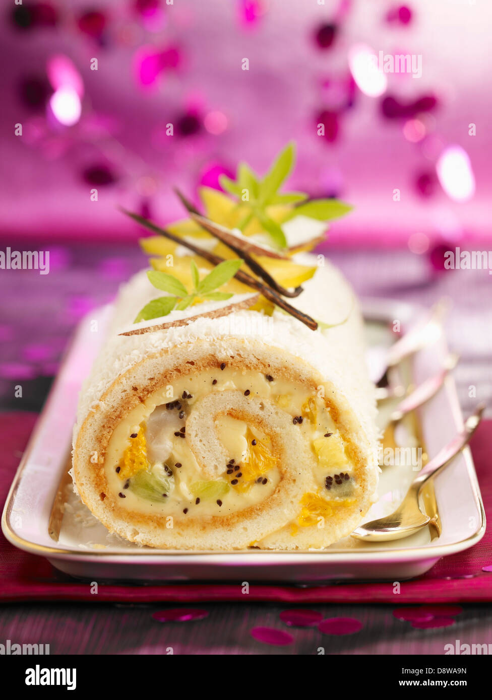 Fruit log cake Stock Photo Alamy