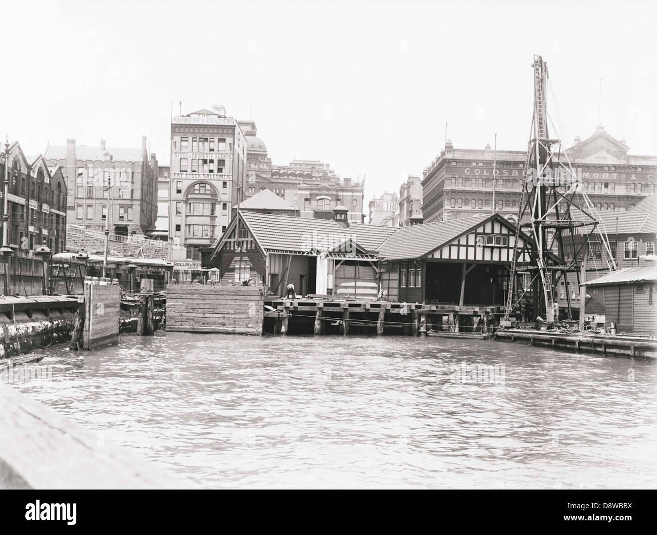 No 2 wharf hi-res stock photography and images - Alamy