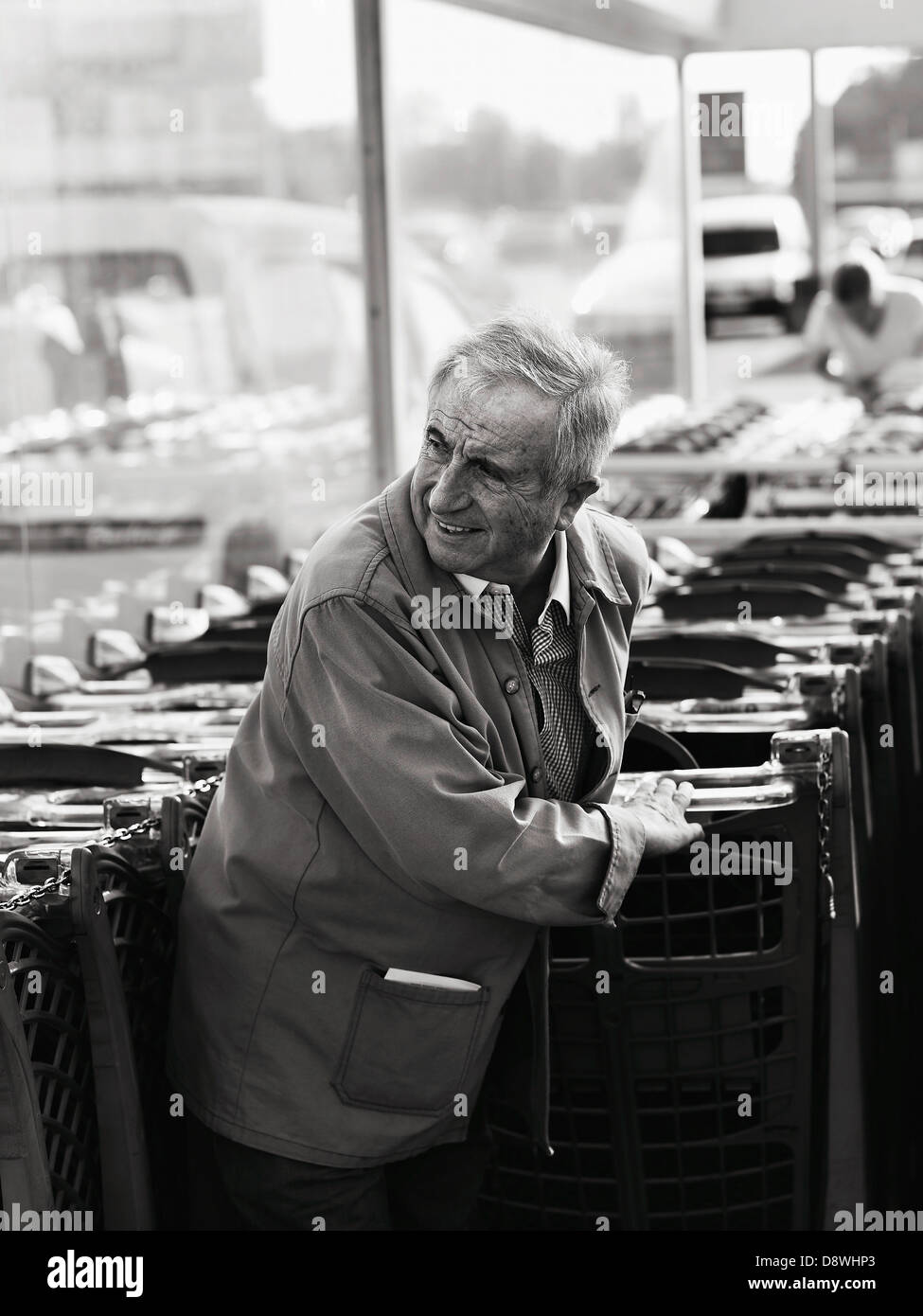 Michel Guérard with a caddie in a supermarket Stock Photo