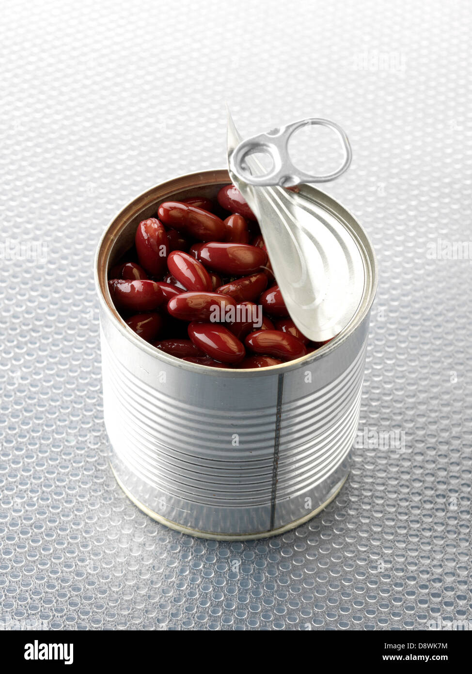 Can of red kidney beans Stock Photo Alamy