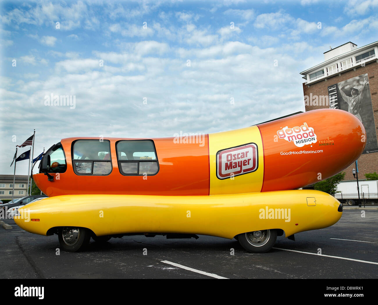 Hot dog van hi-res stock photography and images - Alamy
