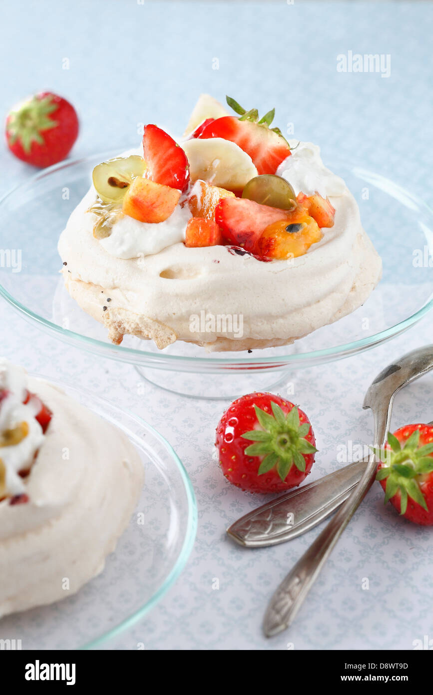 Pavlova with fresh fruit Stock Photo Alamy