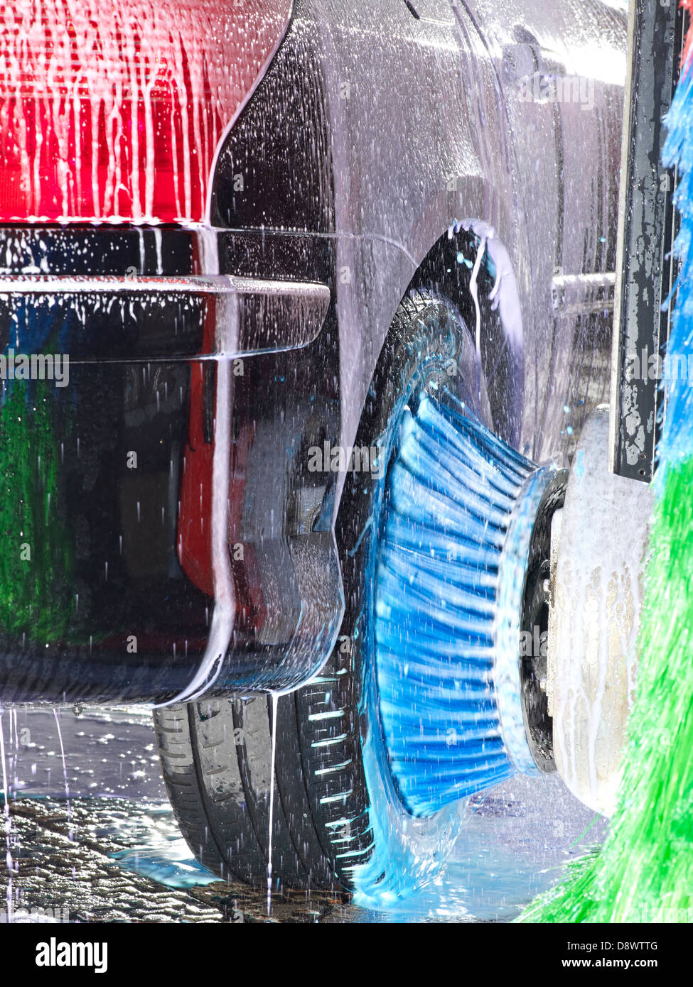 car wash motor vehicle brush clean exterior Stock Photo Alamy