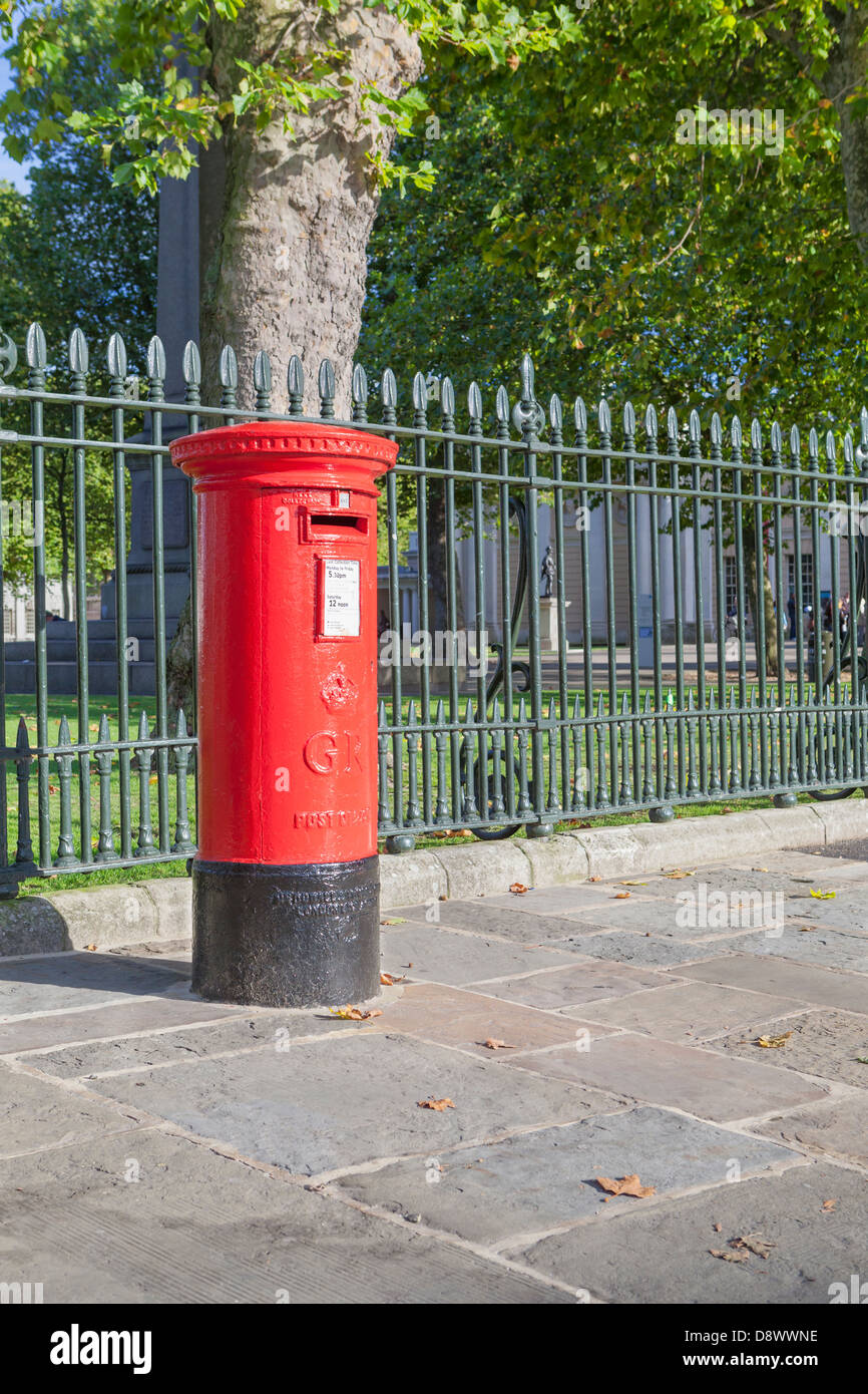 Britain england london letterbox hires stock photography and images Alamy