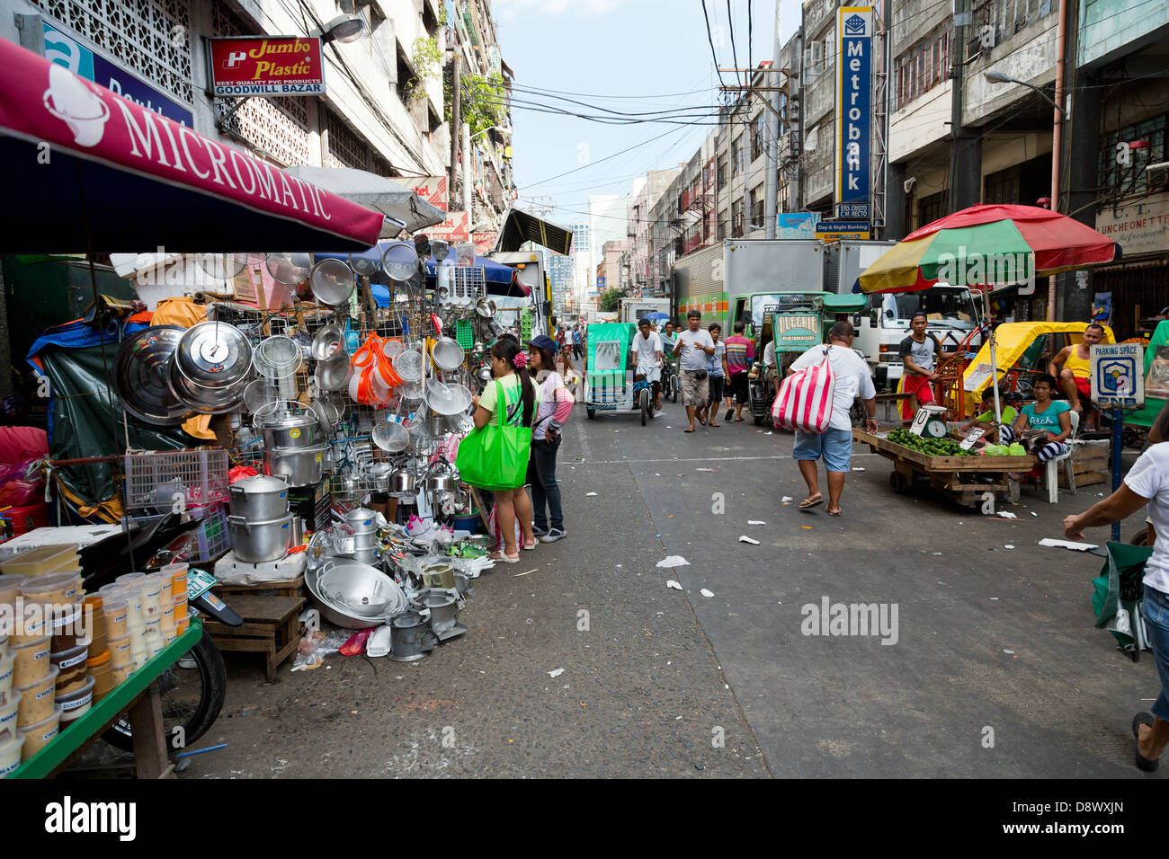 Everyday Life in the Streets of Manila, Philippines Stock Photo Alamy