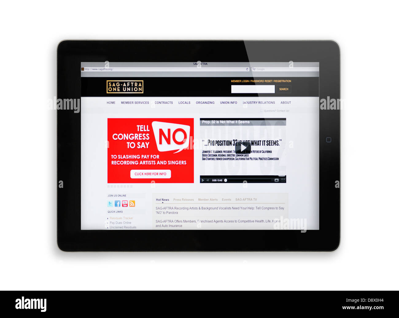 SAG-AFTRA website on iPad - The Screen Actors Guild‐American Federation of Television and Radio Artists labor union Stock Photo