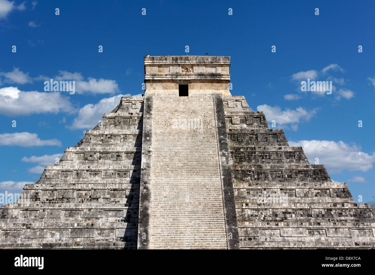 Mayan temple Pyramid called El Castillo at Chichen Itza, Yucatan, Mexico. Stock Photo