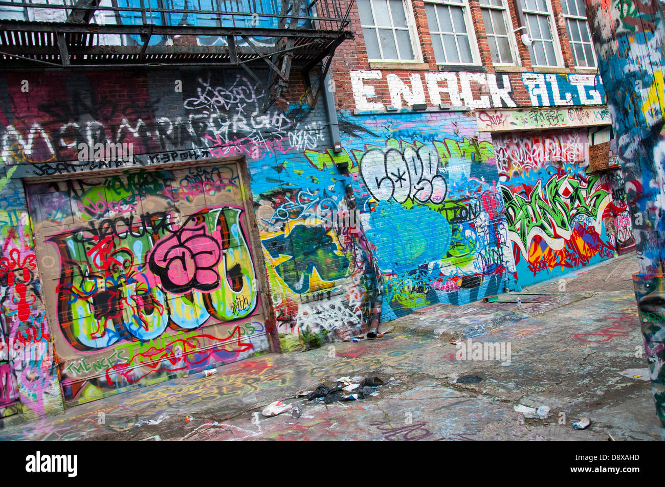Graffiti alley street in baltimore hires stock photography and images