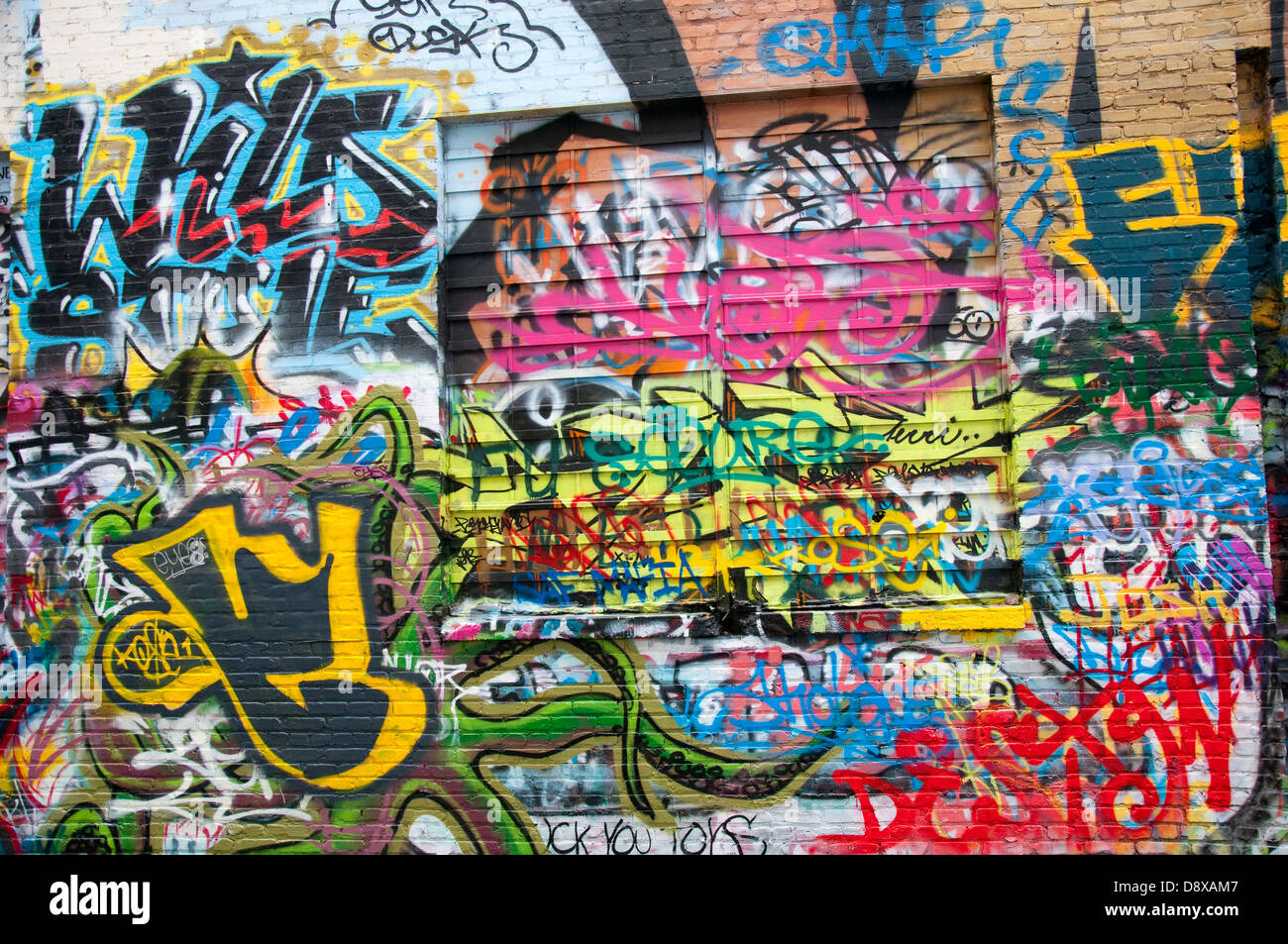 Graffiti Alley in Baltimore, Maryland USA Stock Photo - Alamy