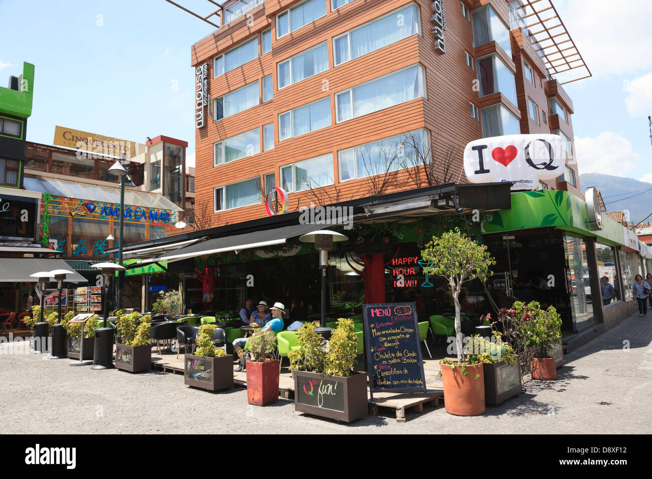 Plaza Foch, Eating and Drinking, Quito, New City, Ecuador Stock Photo