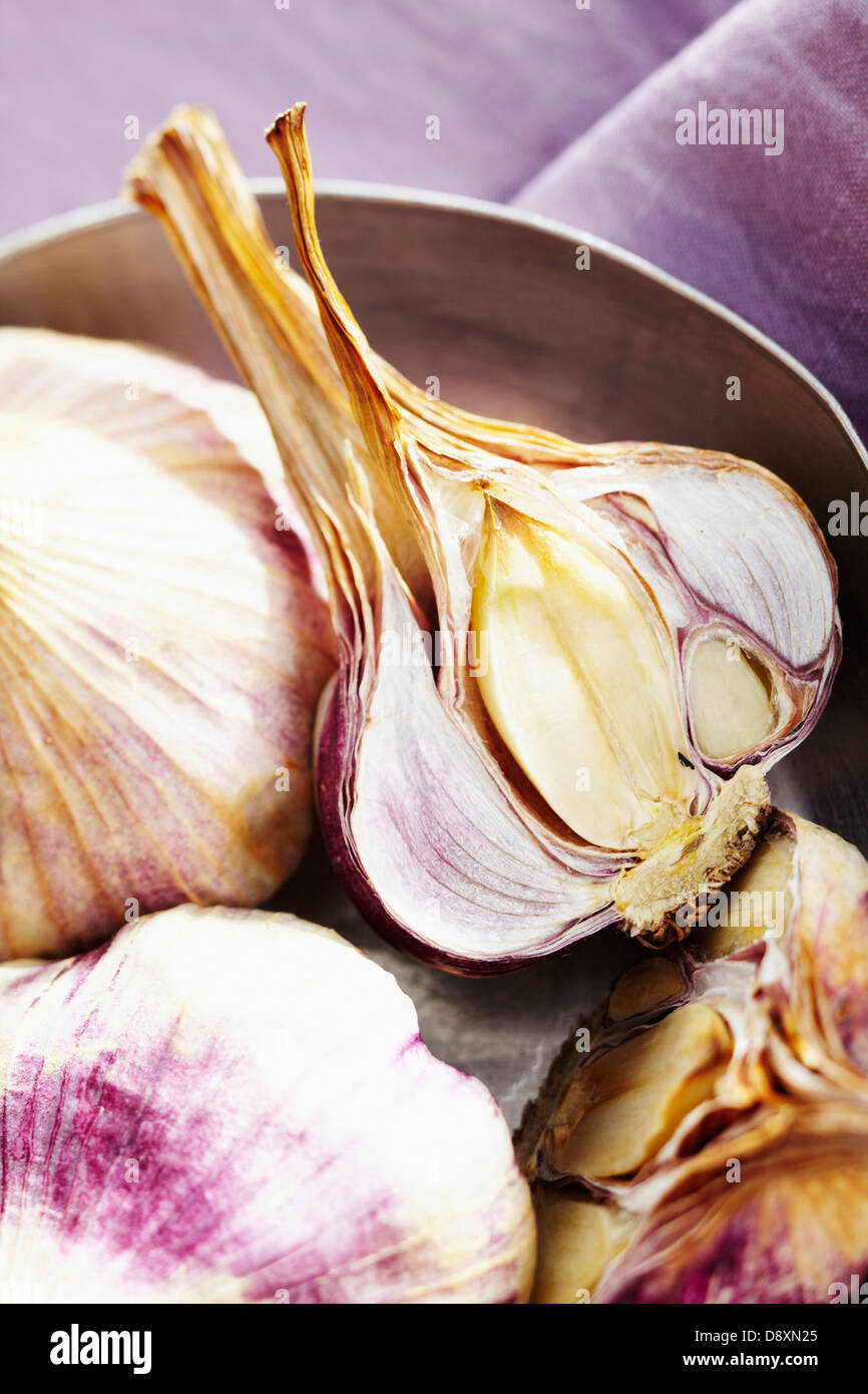 Heads garlic hi-res stock photography and images - Alamy
