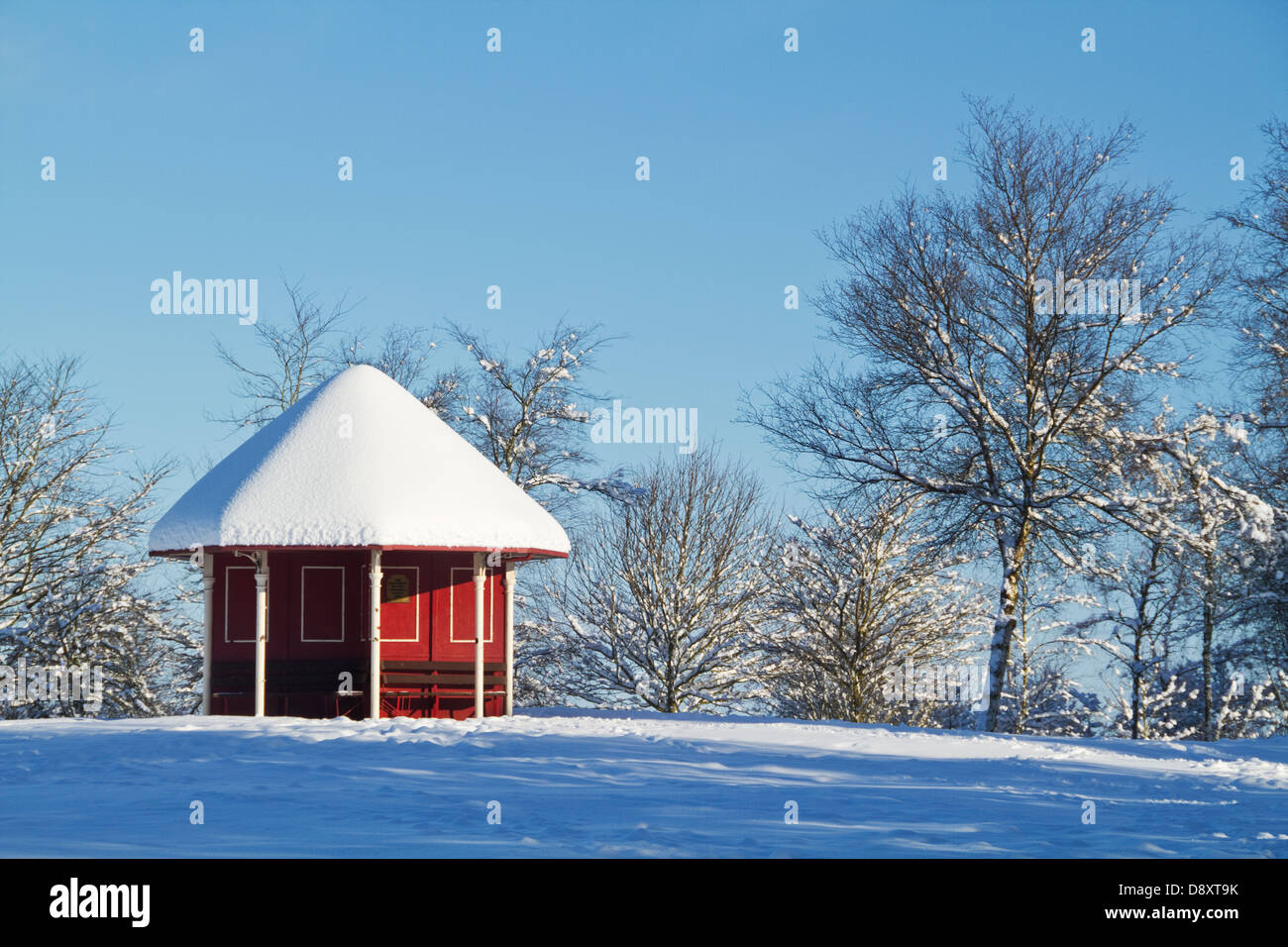 Shelter on Kirrie Hill, Northmuir, Kirriemuir Stock Photo Alamy