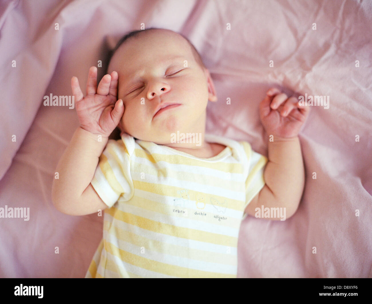 Sleeping baby hi-res stock photography and images - Alamy